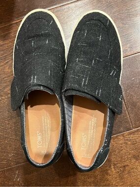 🐄 TOMS Slip-On Sneakers w velcro 🐄